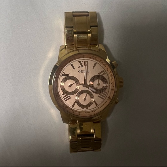 GUESS WATCH - Picture 5 of 7